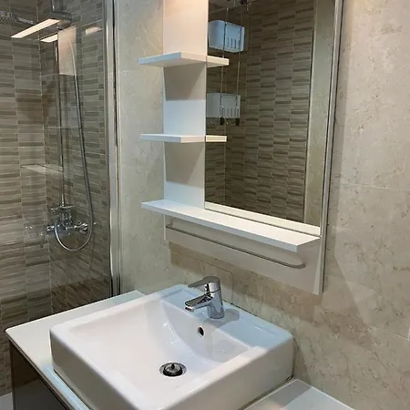 Apartman Chinijo *
